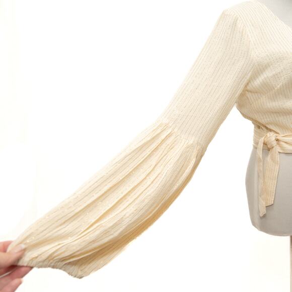 Raga Off White Jaya Wrap Crop Top Size Medium - Picture 7 of 12